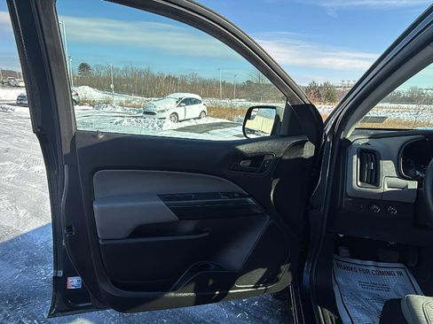 Used 2019 Chevrolet Colorado W/T w/ WT Convenience Package image 22
