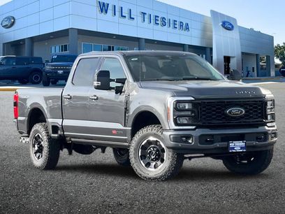 New 2026 Ford F250 Lariat w/ Tremor Off-Road Package