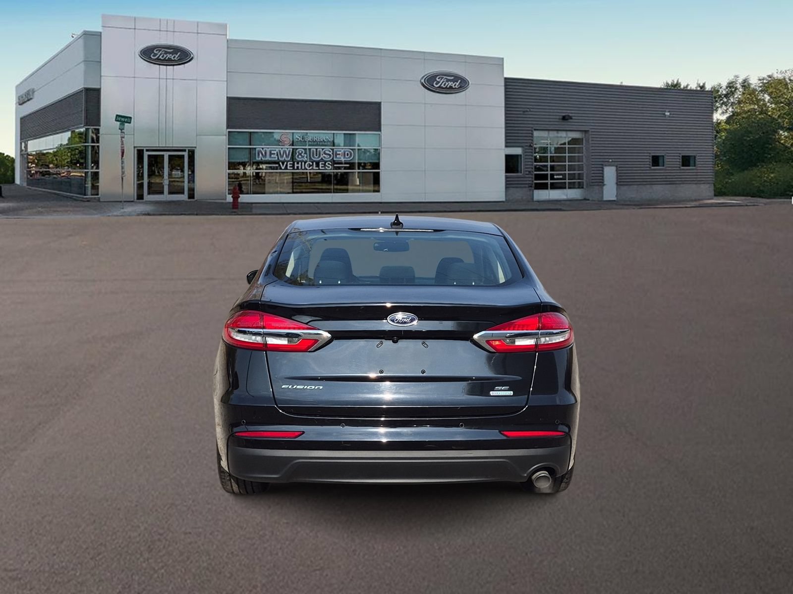 Used 2020 Ford Fusion SE FWD image 8
