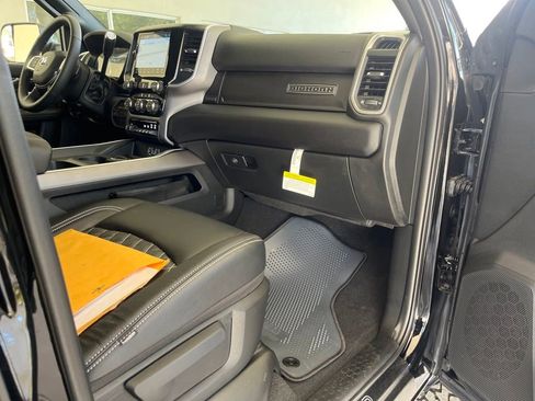 New 2022 RAM 2500 Big Horn w/ Level C Equiment Group image 24