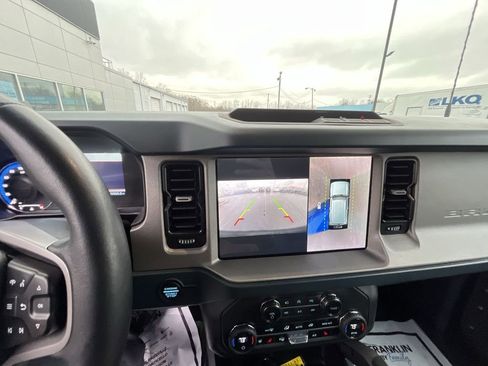Used 2024 Ford Bronco Outer Banks image 17