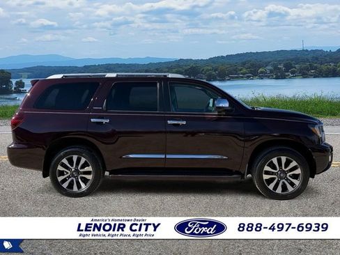 Used 2018 Toyota Sequoia Limited w/ Safety & Convenience Package image 2