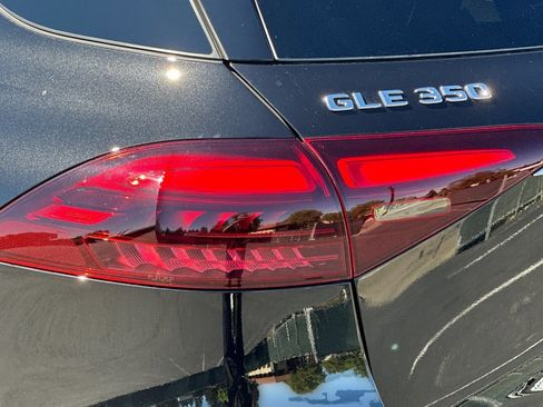 New 2026 Mercedes-Benz GLE 350 4MATIC image 12