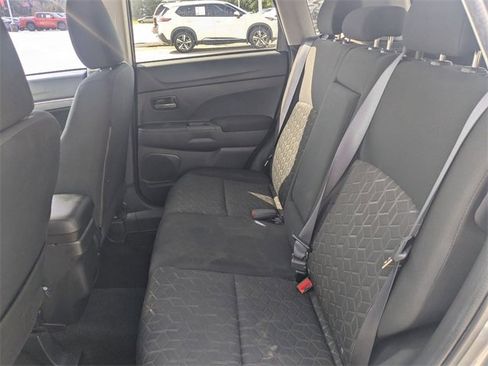 Used 2024 Mitsubishi Outlander Sport ES image 28
