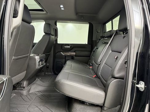 Used 2021 Chevrolet Silverado 2500 LTZ w/ LTZ Plus Package image 32