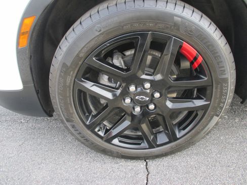 Used 2025 Chevrolet Blazer LT w/ Redline Edition AWD/4WD image 9