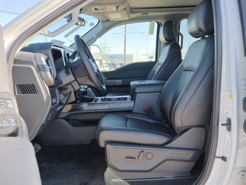 New 2025 Ford F250 Lariat w/ Lariat Ultimate Package image 23