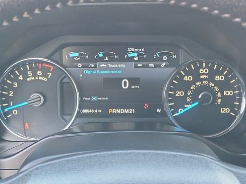 Used 2016 Ford F150 Lariat w/ Equipment Group 501A Mid RWD image 10