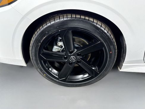 Used 2024 Nissan Sentra SR image 38