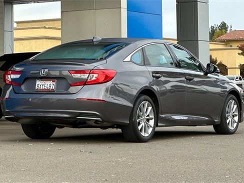 Used 2021 Honda Accord LX image 5