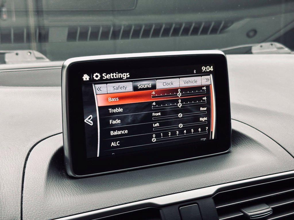 Used 2015 MAZDA MAZDA3 i Touring FWD image 35