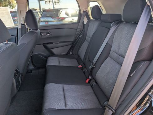 New 2026 Nissan Rogue SV FWD image 19