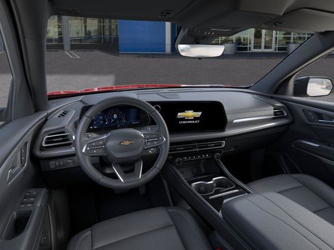 New 2026 Chevrolet Traverse LT w/ Driver Confidence Package FWD image 15