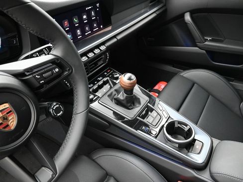 Used 2025 Porsche 911 Carrera T image 19