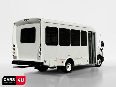 Used 2015 Chevrolet Express 3500 w/ Shuttle Bus Package image 7