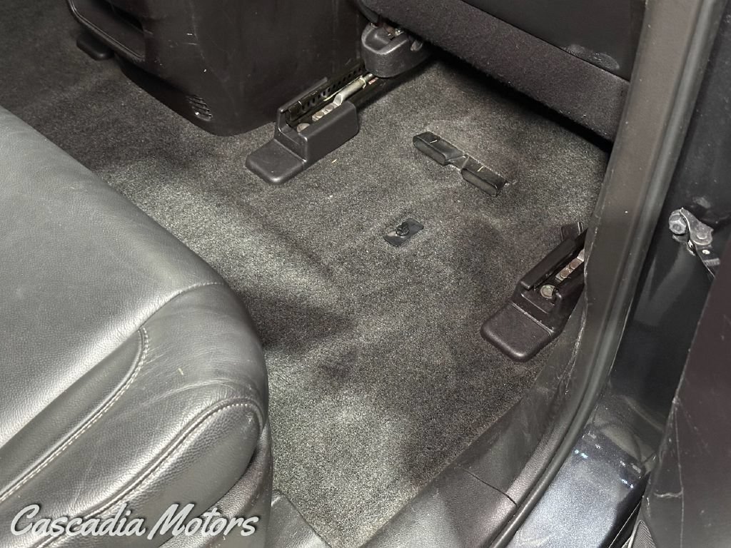 Used 2014 Acura MDX w/ Technology Package AWD/4WD image 30