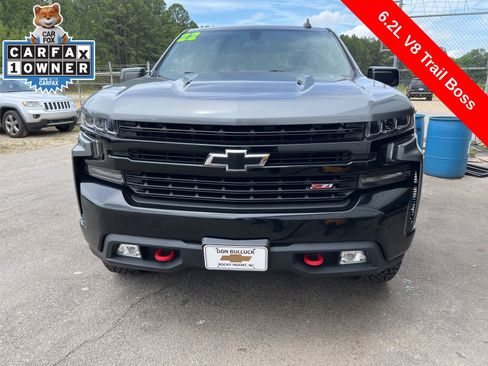 Used 2022 Chevrolet Silverado 1500 LT Trail Boss w/ Bed Protection Package AWD/4WD image 8