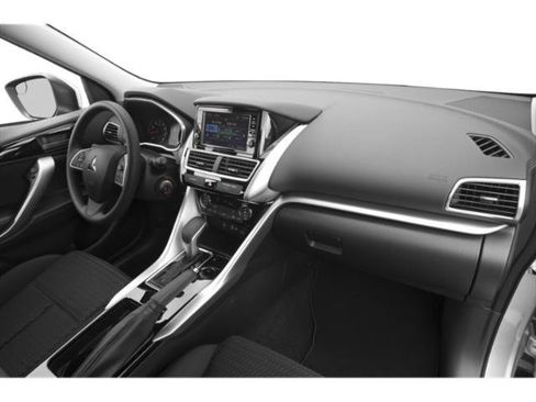 Used 2018 Mitsubishi Eclipse Cross ES image 16