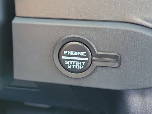 Used 2025 Ford Bronco Big Bend image 13