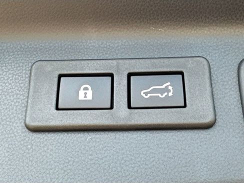 New 2026 Subaru Forester Premium AWD/4WD image 33