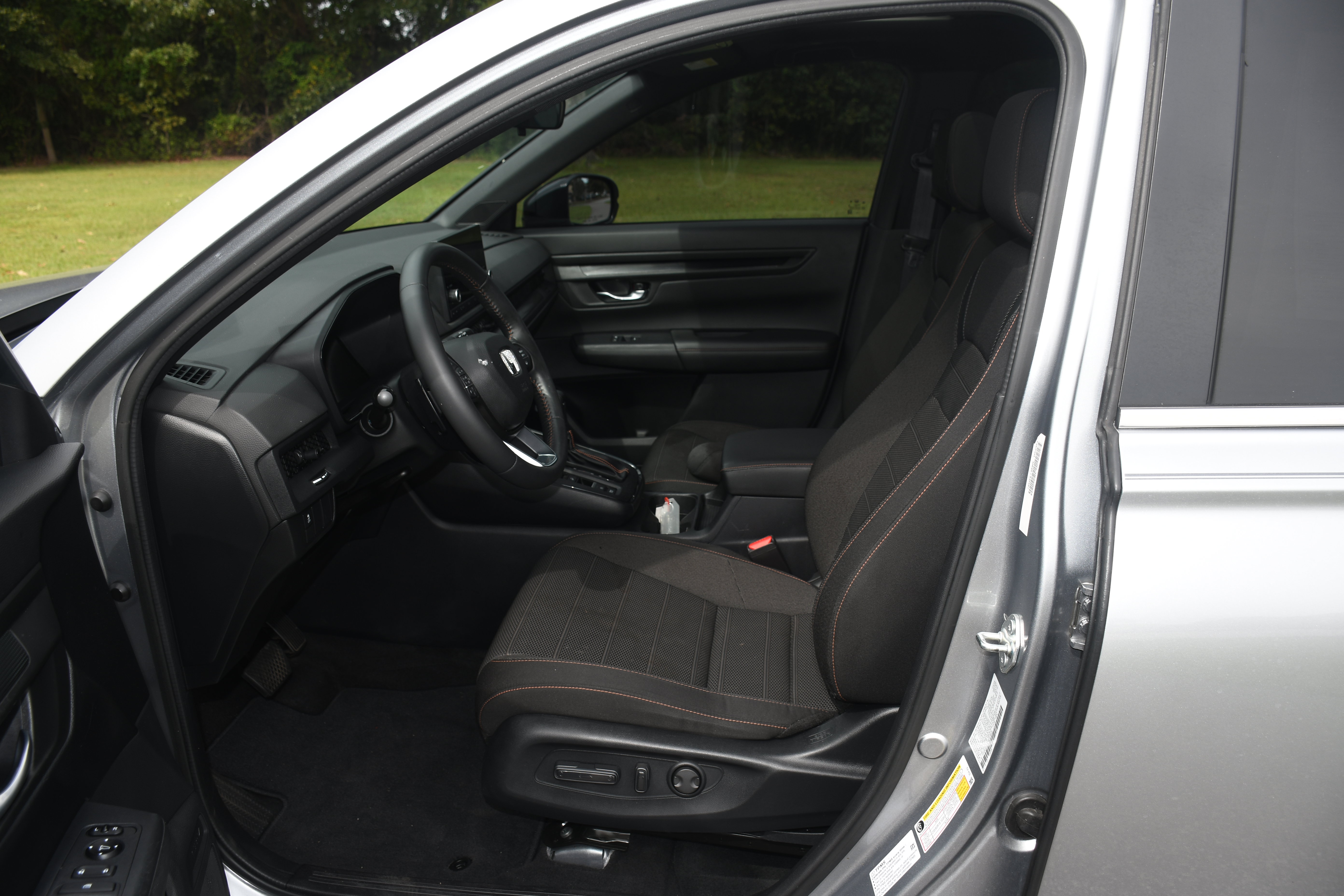 Used 2024 Honda CR-V Sport image 8