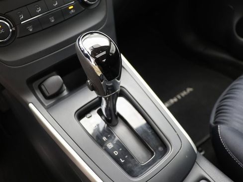 Used 2016 Nissan Sentra SR image 23