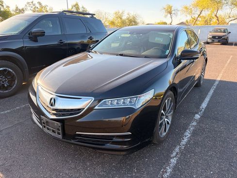 Used 2016 Acura TLX w/ Technology Package FWD image 2