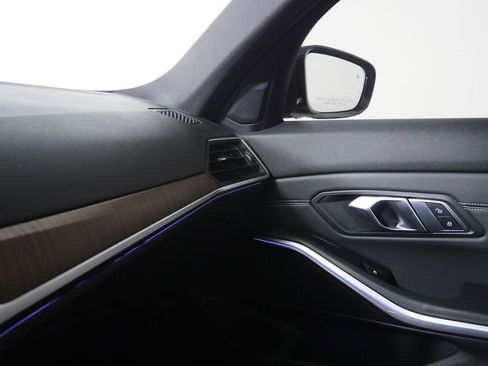 Used 2019 BMW 330i Sedan image 28