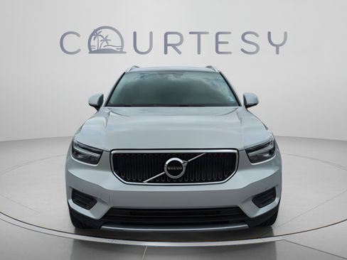 Used 2019 Volvo XC40 T5 Momentum AWD/4WD image 9