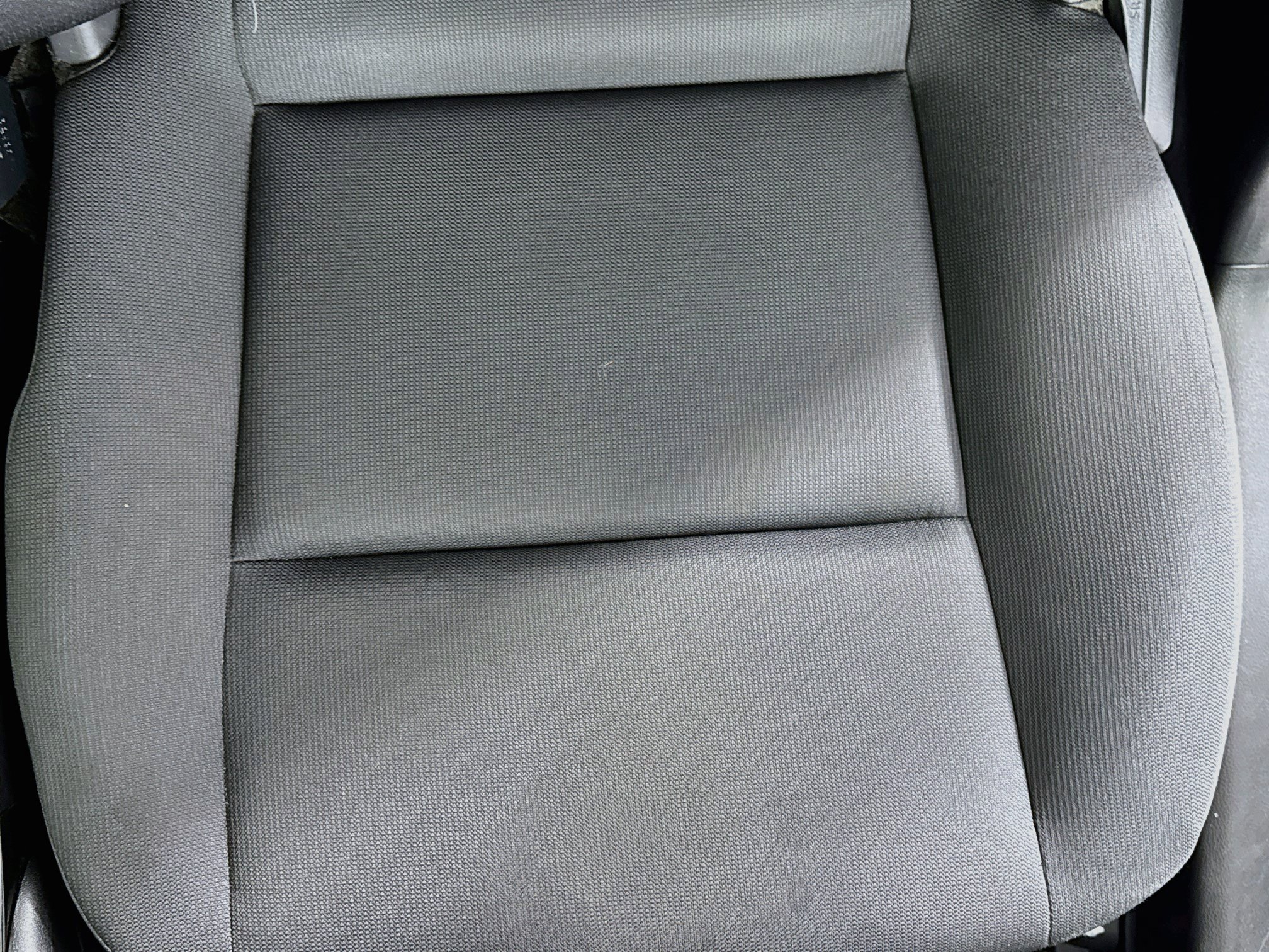 Certified 2025 Toyota Corolla LE FWD image 18