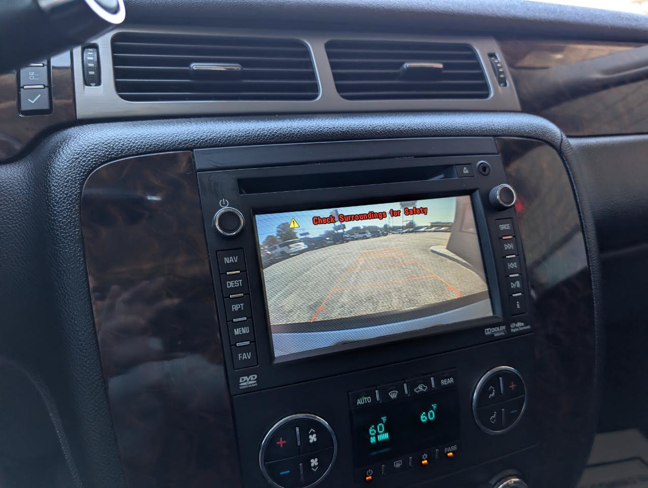 Used 2013 GMC Yukon Denali RWD image 18