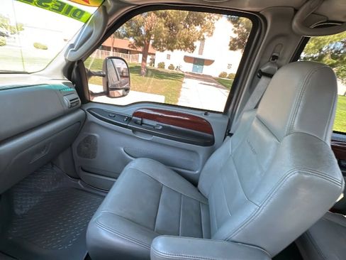 Used 2006 Ford F250 Lariat AWD/4WD image 19