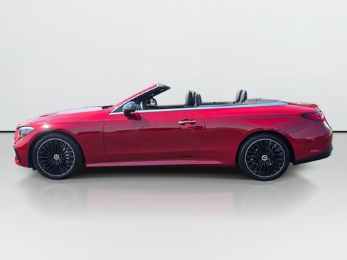 Used 2026 Mercedes-Benz CLE 300 4MATIC Cabriolet image 3