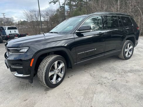 Used 2022 Jeep Grand Cherokee L Limited image 1