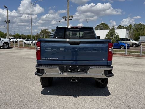 New 2026 Chevrolet Silverado 2500 LT w/ All Star Edition AWD/4WD image 5