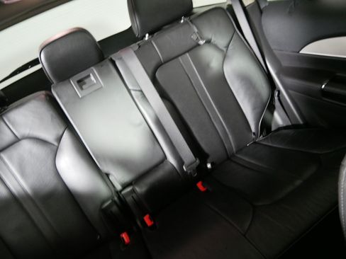 Used 2013 Lincoln MKX AWD image 14