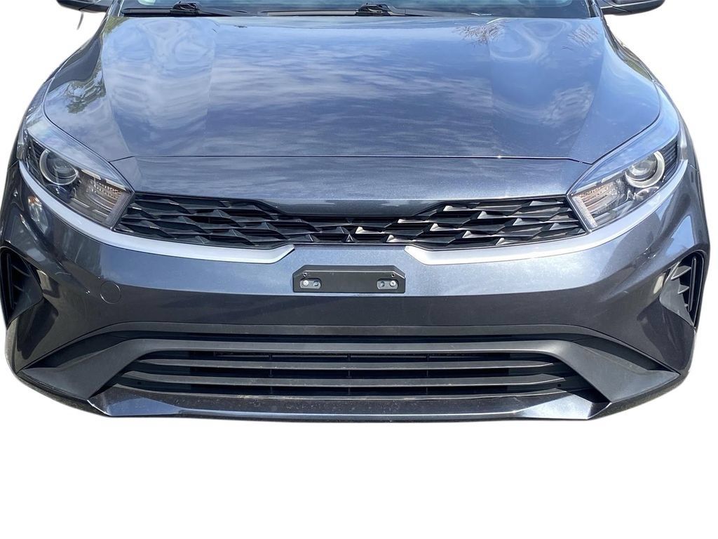 Used 2023 Kia Forte LXS FWD image 8