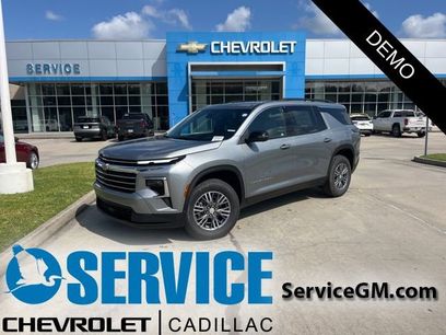 New 2026 Chevrolet Traverse LT w/ Driver Confidence Package