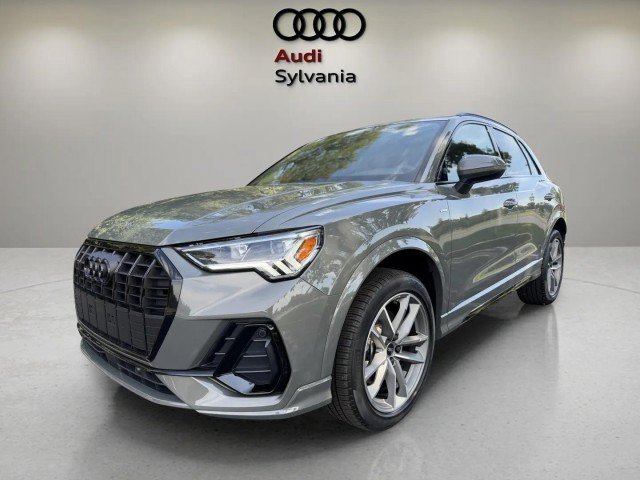 Certified 2025 Audi Q3 2.0T Premium w/ Convenience Package AWD/4WD image 4