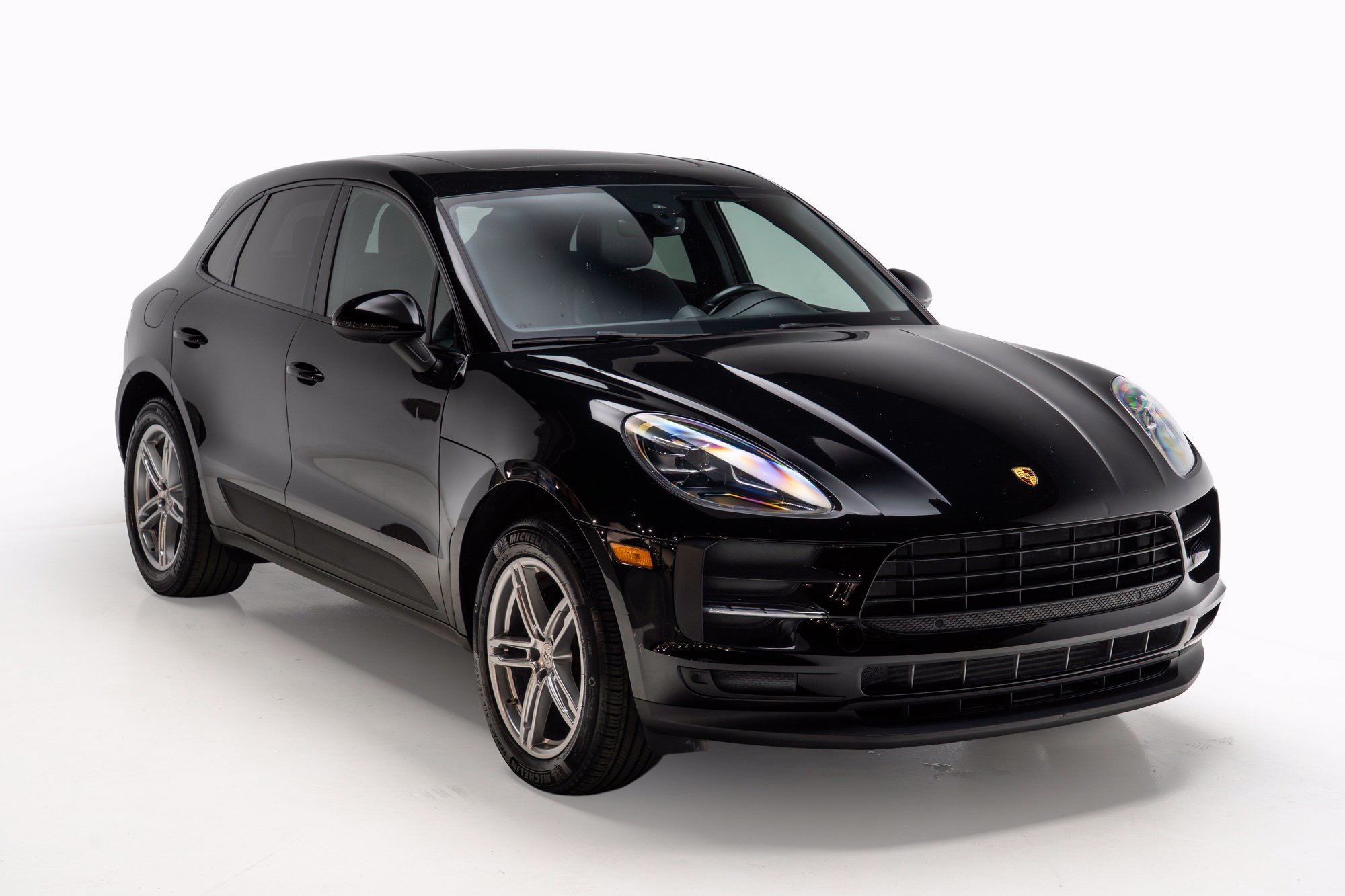 Used 2020 Porsche Macan AWD/4WD image 6