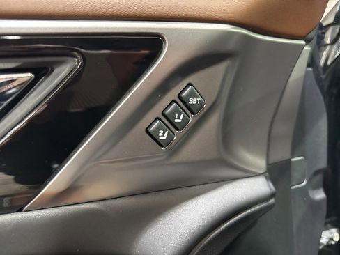 Used 2020 Subaru Outback Touring XT image 16