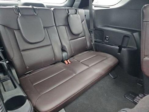 Used 2025 Ford Explorer Platinum w/ LUX Leather Package image 13