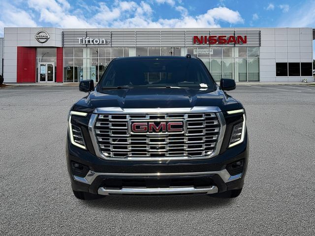 Used 2025 GMC Yukon Denali AWD/4WD image 2