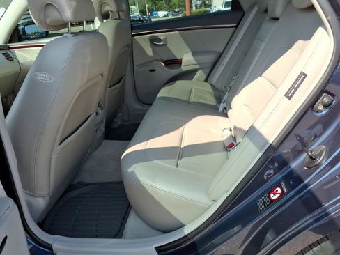 Used 2006 Hyundai Azera Limited FWD image 12