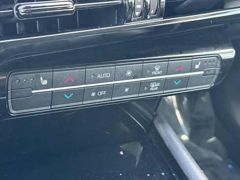 Used 2021 Toyota Mirai XLE w/ Advanced Technology Package RWD image 21