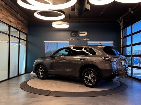 Used 2025 Honda HR-V EX-L image 5