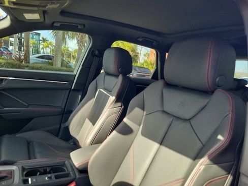 Certified 2025 Audi Q3 2.0T Premium Plus w/ Premium Plus Package image 16