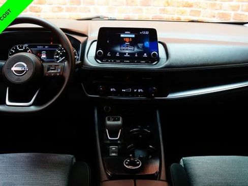 Certified 2023 Nissan Rogue SV AWD/4WD image 11