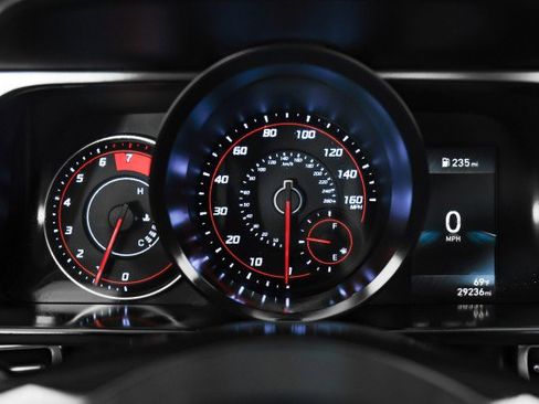 Used 2021 Hyundai Elantra SE w/ Cargo Package image 17