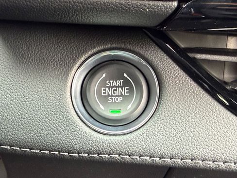 New 2026 Buick Enclave Preferred w/ Power Package image 28